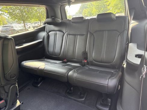 New 2026 Jeep Grand Wagoneer Limited AWD/4WD image 23