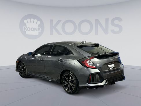 Used 2018 Honda Civic Sport image 4