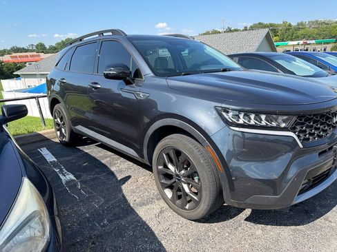 Used 2022 Kia Sorento X-Line EX AWD/4WD image 3
