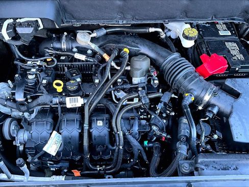 Used 2022 Lincoln Nautilus Reserve w/ Monochromatic Package image 32