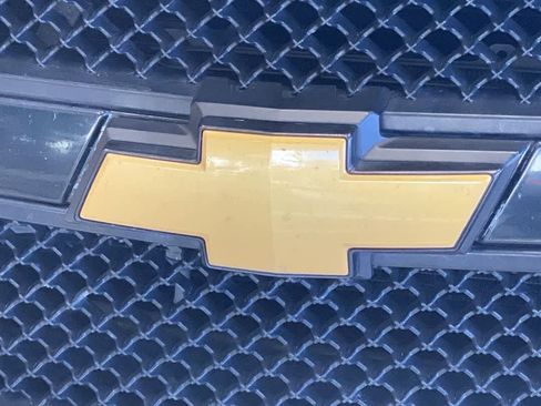 Used 2013 Chevrolet Suburban LT w/ Suspension Package, Off-Road AWD/4WD image 10