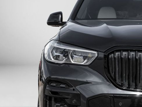 Used 2022 BMW X5 M50i w/ Executive Package image 54
