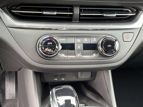 New 2026 Buick Envista Preferred w/ Convenience I Package FWD image 26