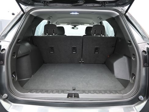 Used 2019 Chevrolet Equinox LS image 6