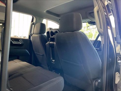 Used 2025 Chevrolet Silverado 1500 LT RWD image 20