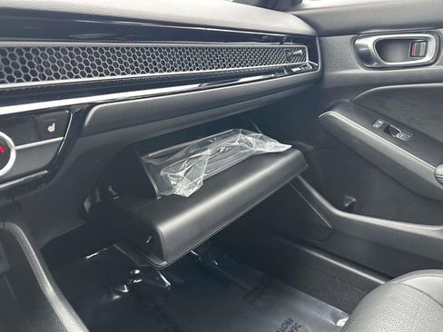 Certified 2025 Honda Civic Sport Touring image 17