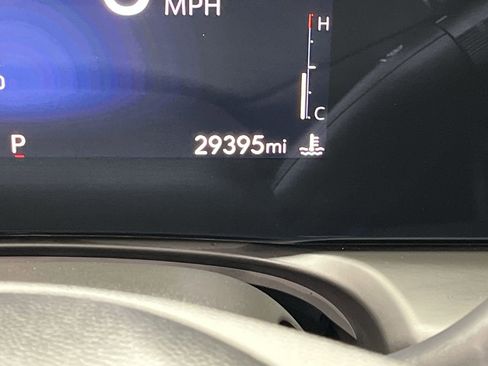 Certified 2024 Buick Encore GX Preferred w/ Comfort Package AWD/4WD image 15