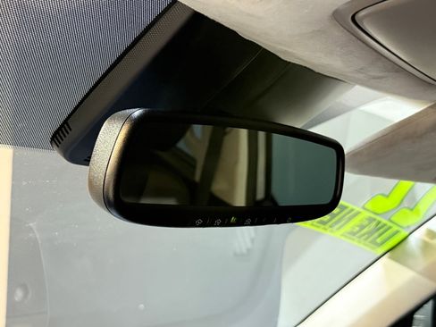 Used 2022 Kia Telluride SX w/ SX Prestige Package image 19