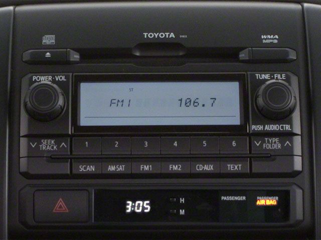 Used 2013 Toyota Tacoma 4x4 Regular Cab image 9