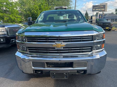 Used 2015 Chevrolet Silverado 3500 W/T w/ Snow Plow Prep Package AWD/4WD image 8