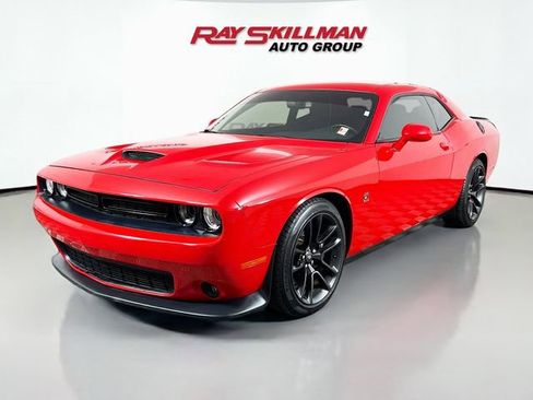Used 2020 Dodge Challenger R/T Scat Pack image 3