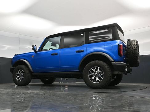 Used 2023 Ford Bronco Badlands AWD/4WD image 49