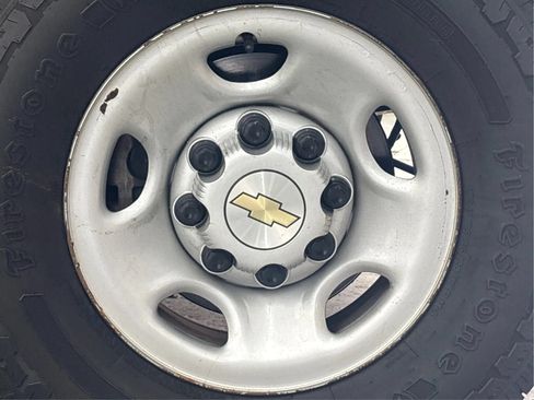 Used 2023 Chevrolet Express 2500 Extended w/ Driver Convenience Package RWD image 28