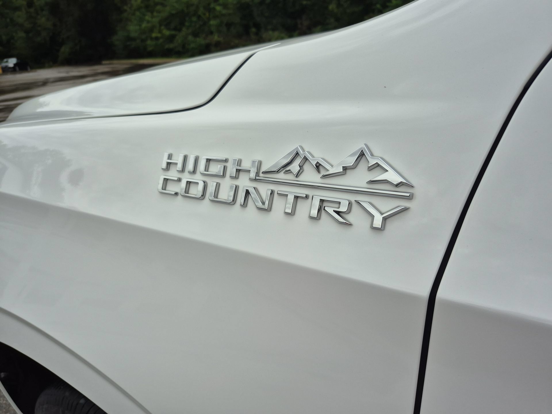 Used 2023 Chevrolet Suburban High Country AWD/4WD image 32