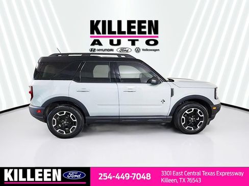 Used 2023 Ford Bronco Sport Outer Banks w/ Tech Package AWD/4WD image 10