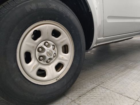 Used 2015 Nissan Frontier S RWD image 31