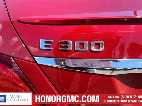 Used 2019 Mercedes-Benz E 300 image 23