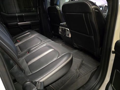 Used 2018 Ford F150 Platinum w/ FX4 Off-Road Package image 39