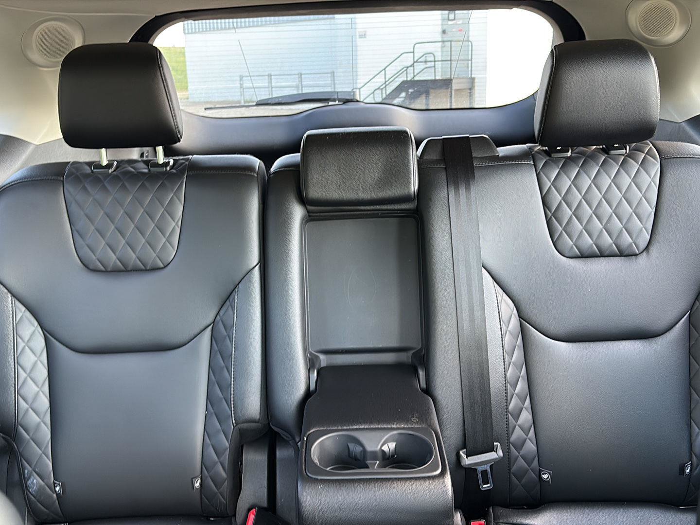 Used 2024 Ford Edge Titanium AWD/4WD image 5
