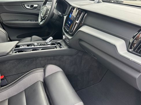 Used 2024 Volvo XC60 T8 Polestar AWD/4WD image 18