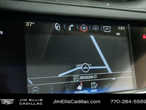 Used 2018 Cadillac XT5 Premium Luxury image 16