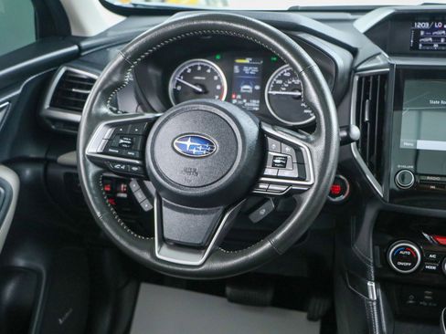 Used 2024 Subaru Forester Limited w/ Convenience Package image 12