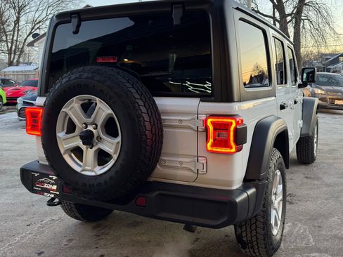 Used 2021 Jeep Wrangler Unlimited Sport image 5