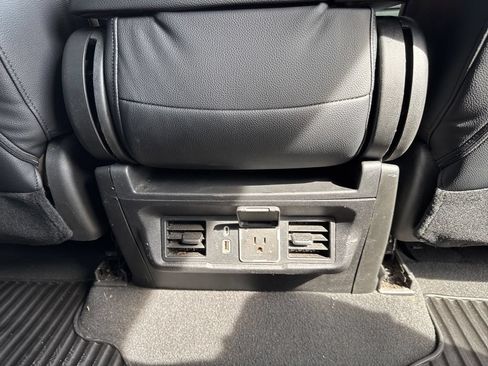 Used 2025 Chevrolet Silverado 2500 LT w/ Safety Package AWD/4WD image 16