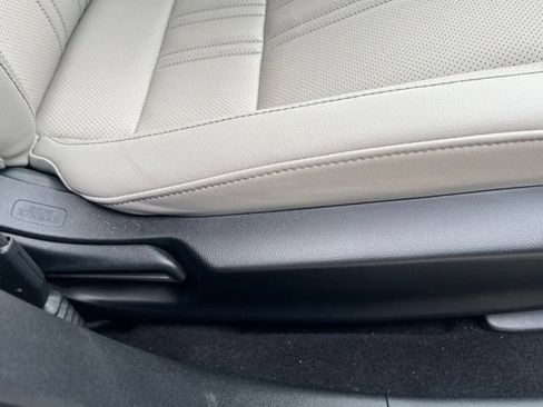 Used 2024 Honda HR-V EX-L image 23