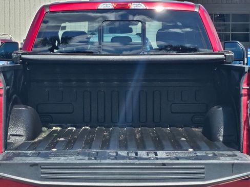 Used 2018 Ford F150 Lariat image 13