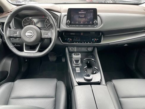 Certified 2023 Nissan Rogue SV w/ SV Premium B Package AWD/4WD image 15