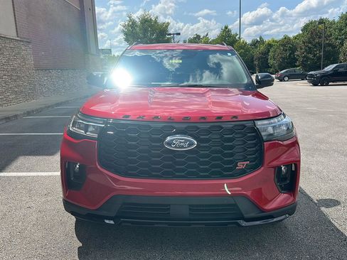 Certified 2026 Ford Explorer ST w/ Sun And Sound Package AWD/4WD image 8