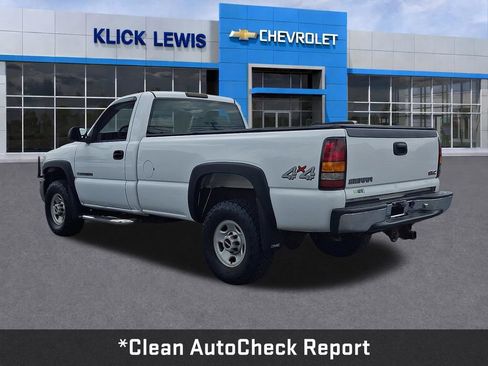 Used 2006 GMC Sierra 2500 W/T w/ Snow Plow Prep Package AWD/4WD image 4