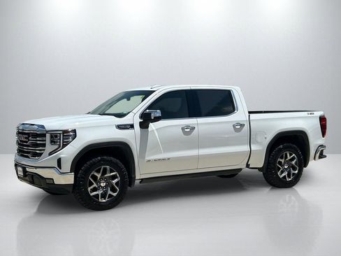Used 2022 GMC Sierra 1500 SLT AWD/4WD image 8
