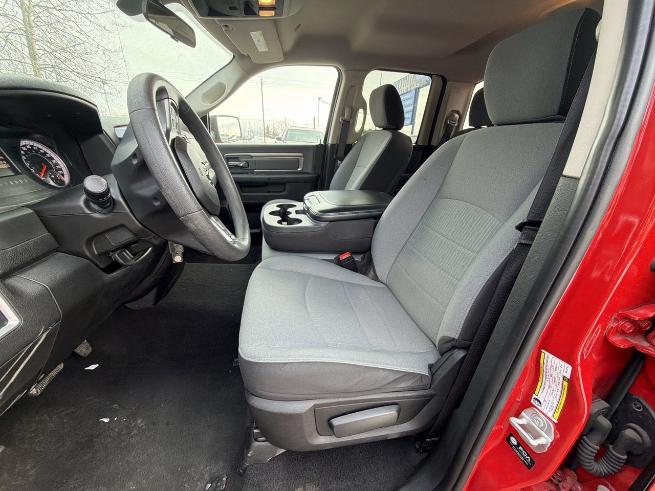 Used 2024 RAM 1500 Classic SLT AWD/4WD image 13