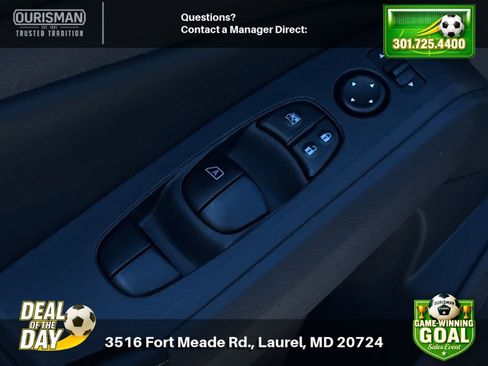 Used 2025 Nissan Altima 2.5 SV FWD image 9