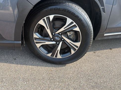 Used 2024 Subaru Crosstrek 2.0i Premium AWD/4WD image 8