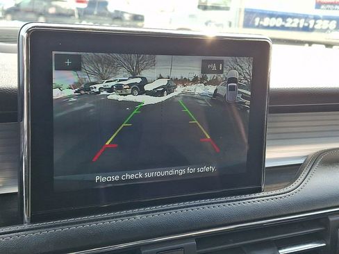 Used 2022 Lincoln Corsair AWD w/ Premium Package image 4