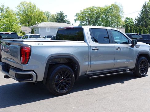 Used 2023 GMC Sierra 1500 Pro w/ Graphite Edition AWD/4WD image 3