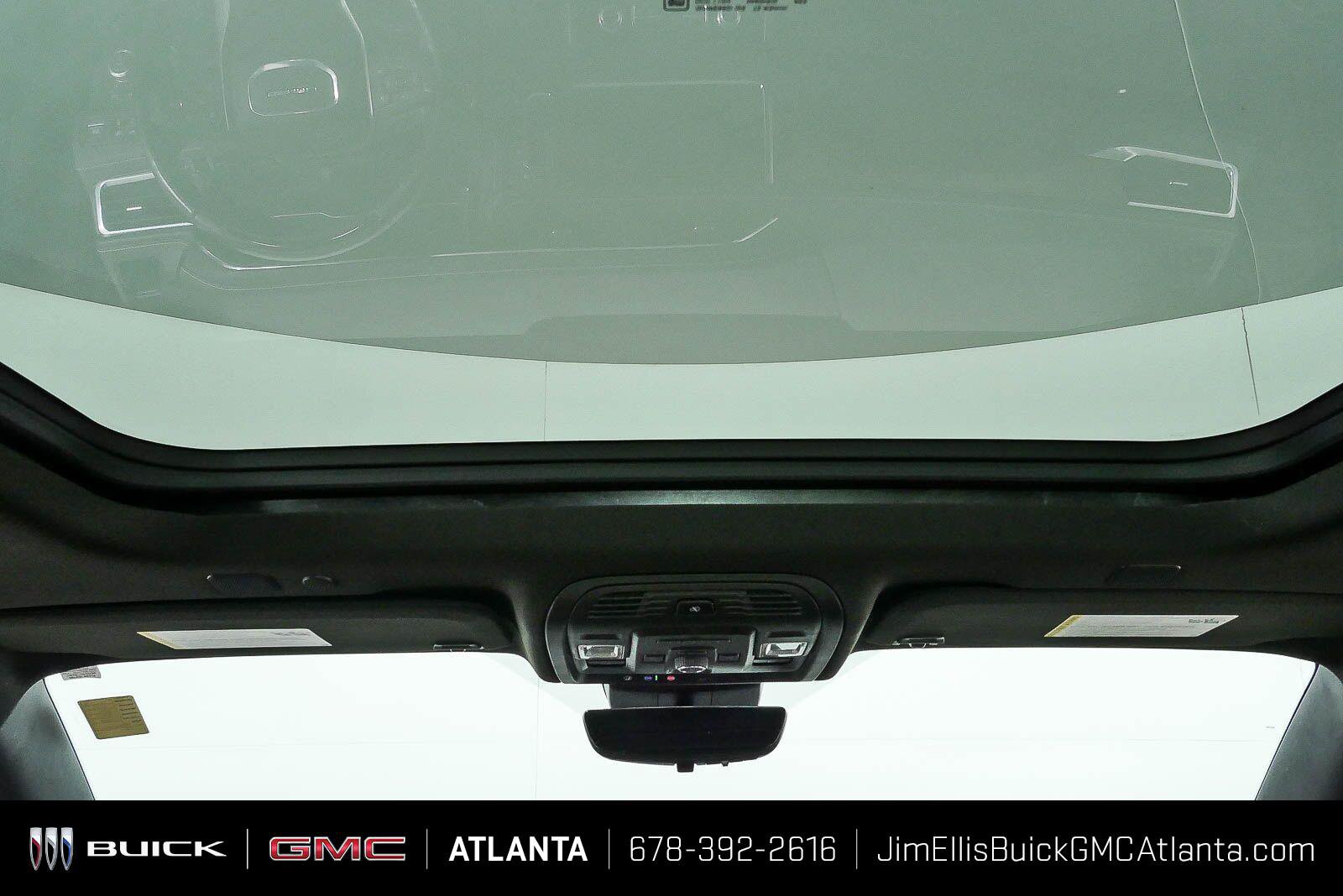 Certified 2023 GMC Yukon Denali Ultimate w/ LPO, Floor Liner Package AWD/4WD image 21