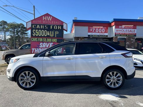 Used 2017 Ford Edge Titanium w/ Equipment Group 301A image 8