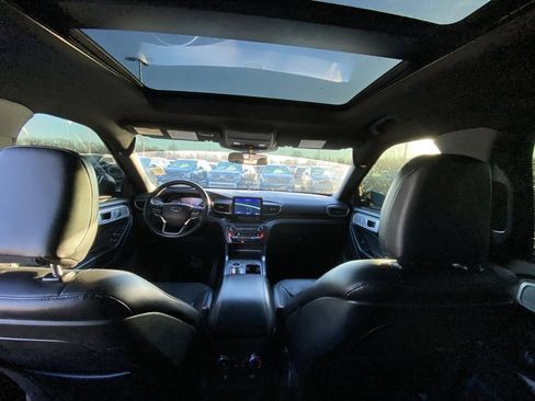 Used 2020 Ford Explorer Limited w/ Class III Trailer Tow Package image 27