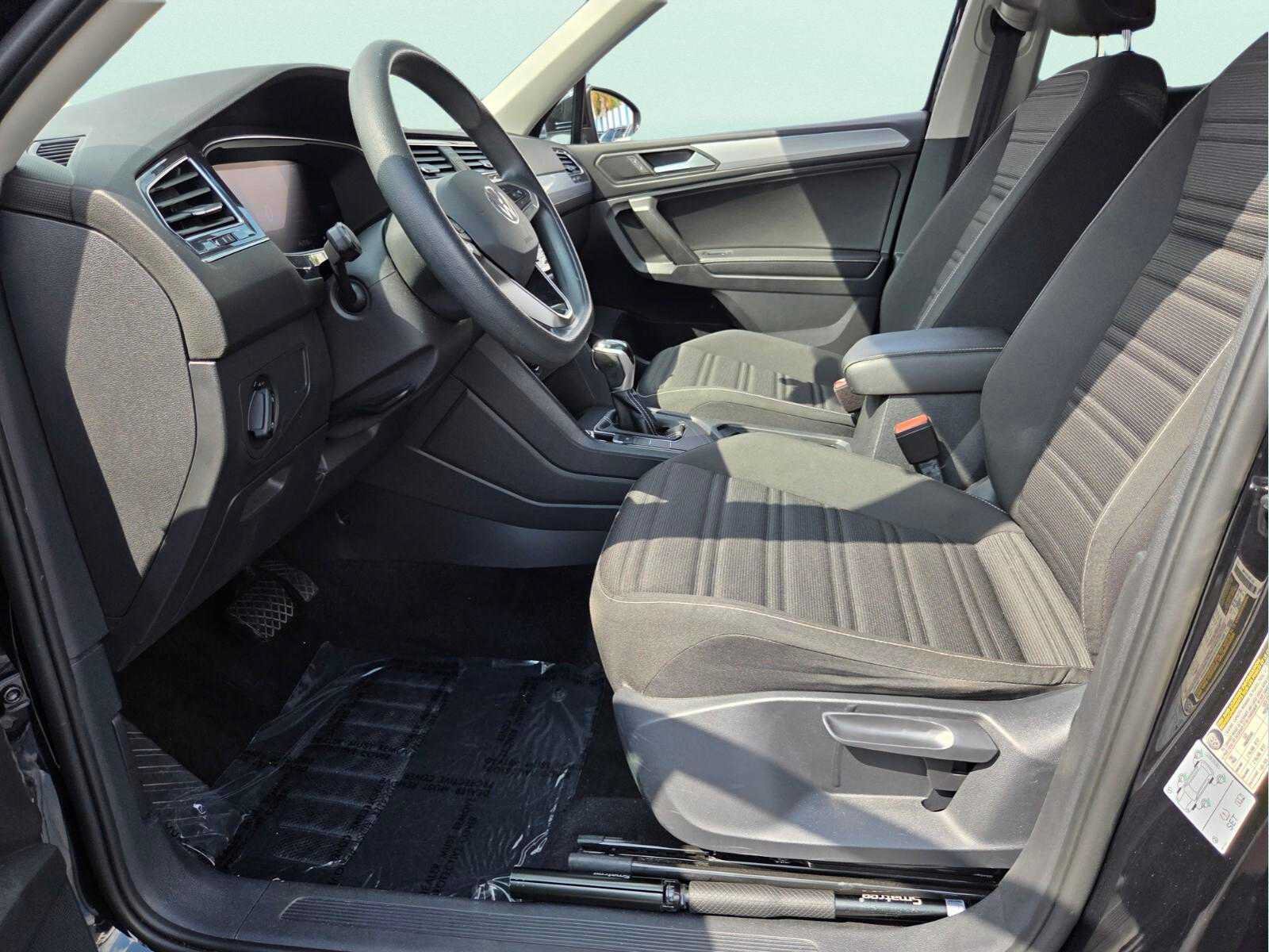 Used 2022 Volkswagen Tiguan S FWD image 10