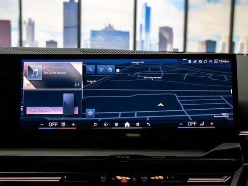 Used 2026 BMW 530i xDrive w/ Executive Package image 17