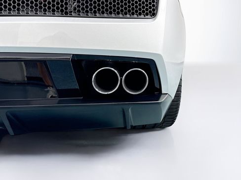 Used 2010 Lamborghini Gallardo LP 560-4 AWD/4WD image 50
