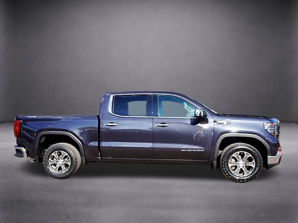 Used 2025 GMC Sierra 1500 SLT AWD/4WD image 3