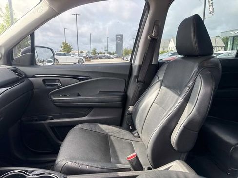 Used 2019 Honda Pilot Elite image 21