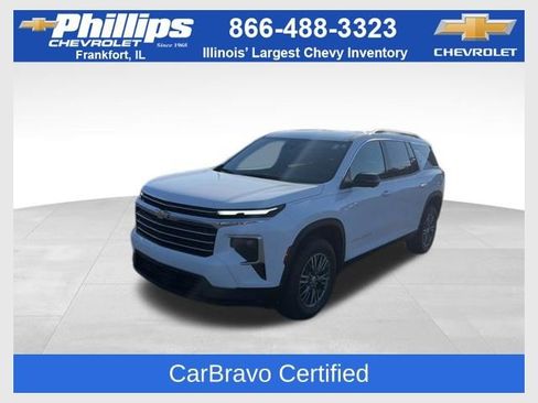 Used 2024 Chevrolet Traverse LT w/ LPO, Floor Liner Package image 1