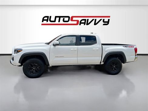 Used 2023 Toyota Tacoma TRD Off-Road image 4