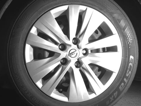 Used 2025 Nissan Sentra S FWD image 12